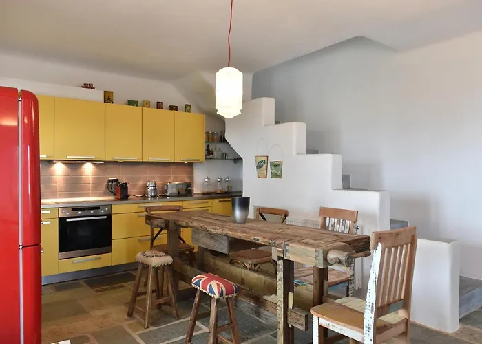 Villa Oliviers Naousa (Paros)